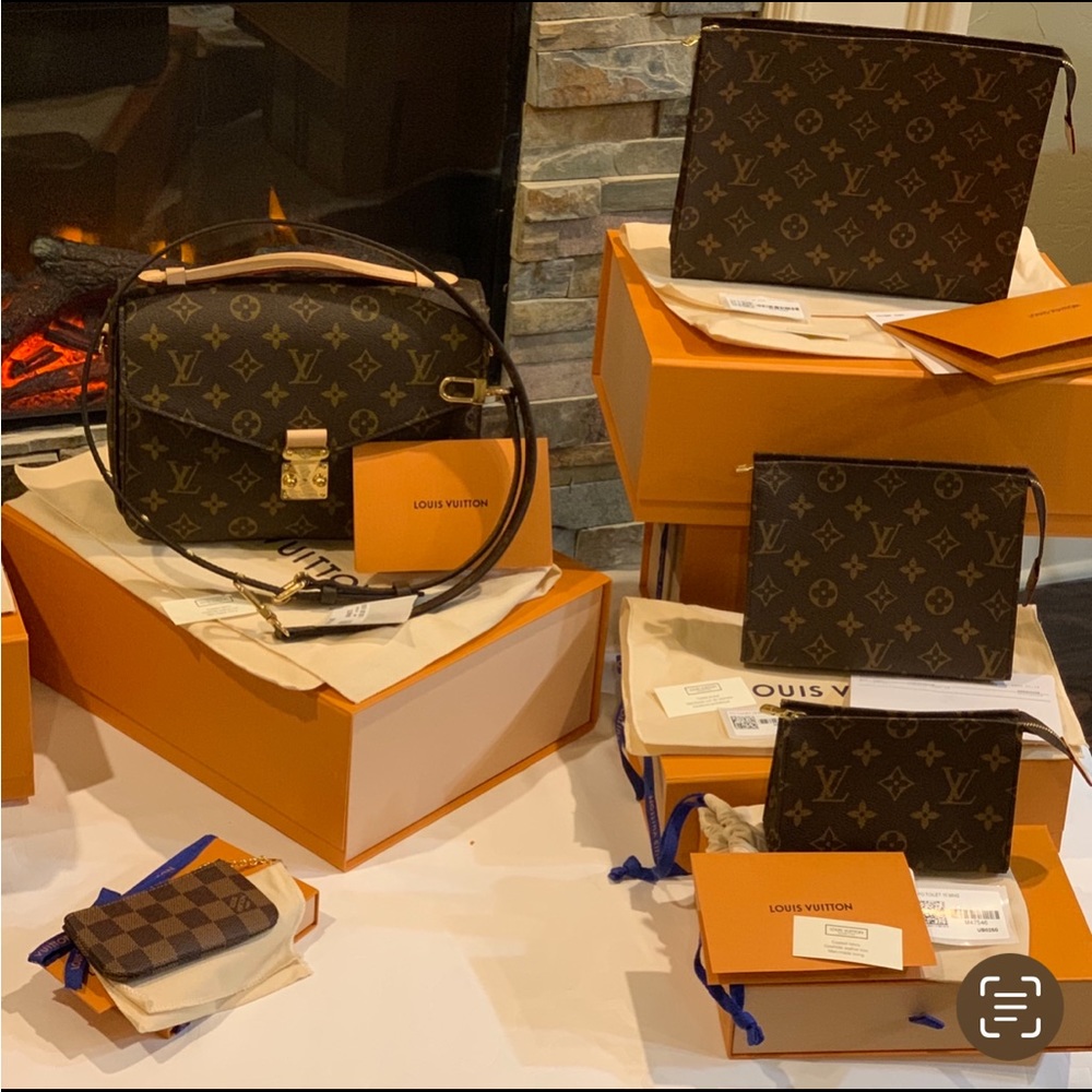NFS LV Kirigami Pochette Purchased NFS